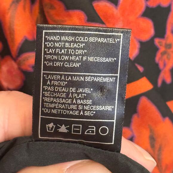 Cupcakes and Cashmere Babydoll Dress M Red Floral Shift Mini Long Sleeve Boho - Picture 10 of 11